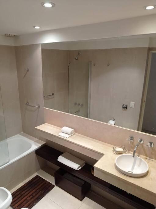 Апартаменты Luminoso Y Acogedor Departamento En Recoleta Буэнос-Айрес Экстерьер фото